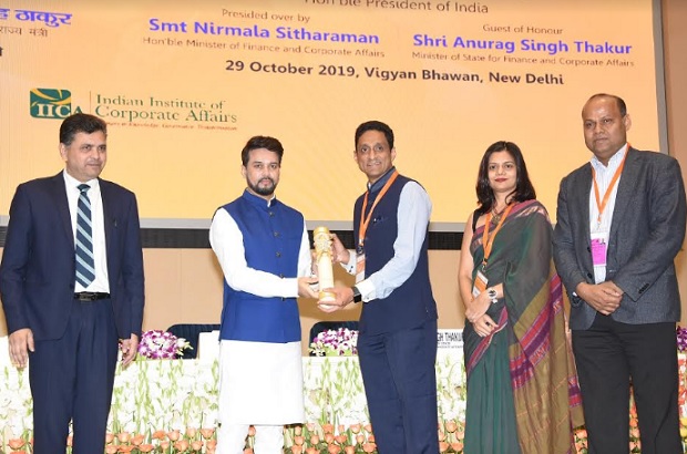 National CSR Awards 2019 - CSR & A2E Team receiving the Award