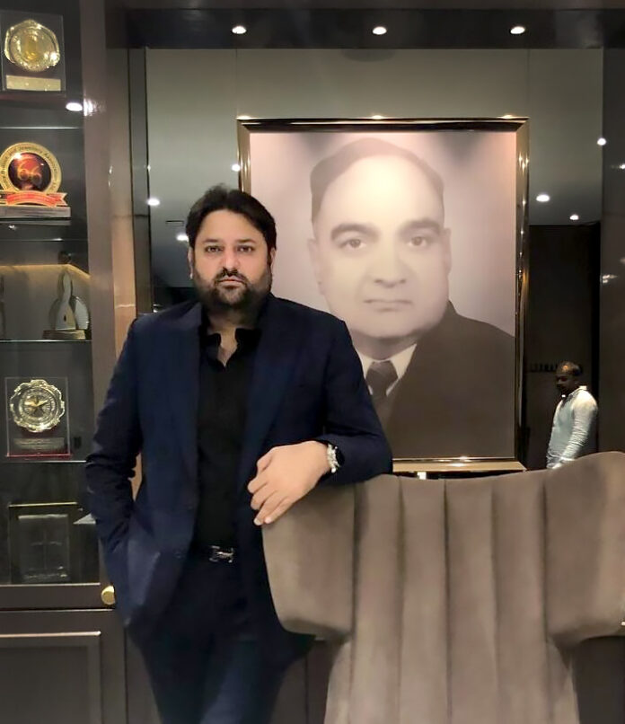 Mohit Kamboj - CEO, Aspect Global Ventures
