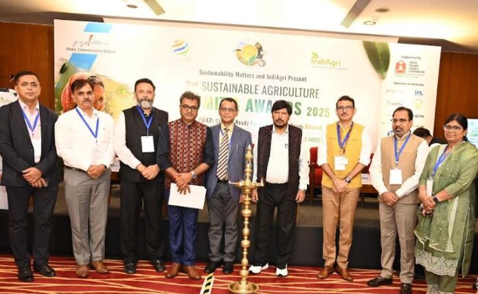 Union Minister Ramdas Athawale with leaders and experts at the inauguration of the 2nd Sustainable Agriculture Summit & Awards 2025 in New Delhi